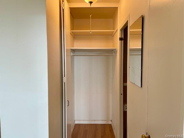 39-65 52nd Street 7e Property Photo 10
