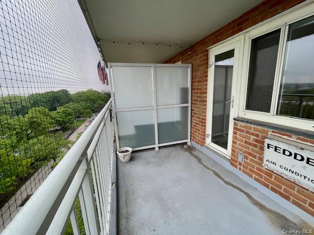 39-65 52nd Street 7e Property Photo 11