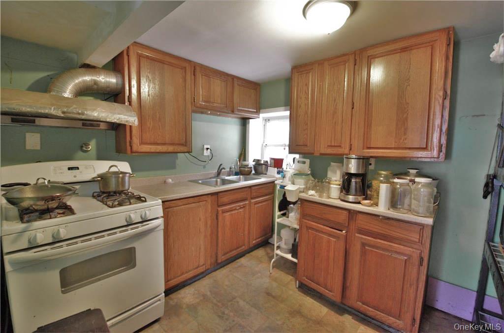16 Woodland Road Property Photo 8