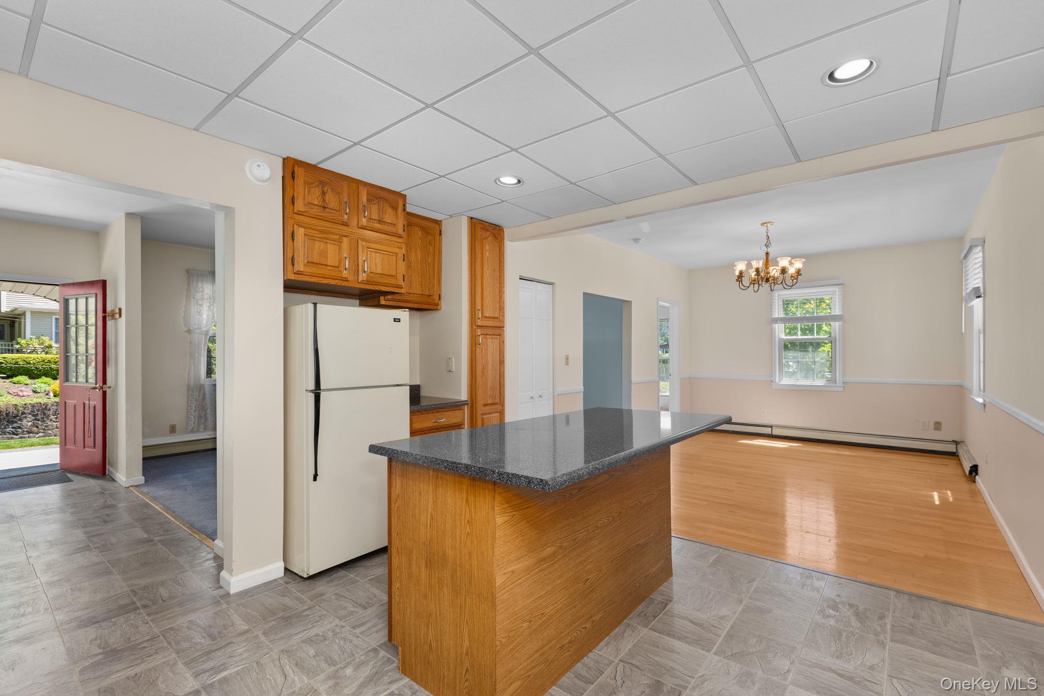 184 3rd Street Property Photo 14