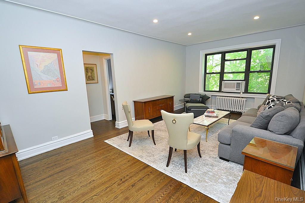 143 Garth Road 4p Property Photo 6