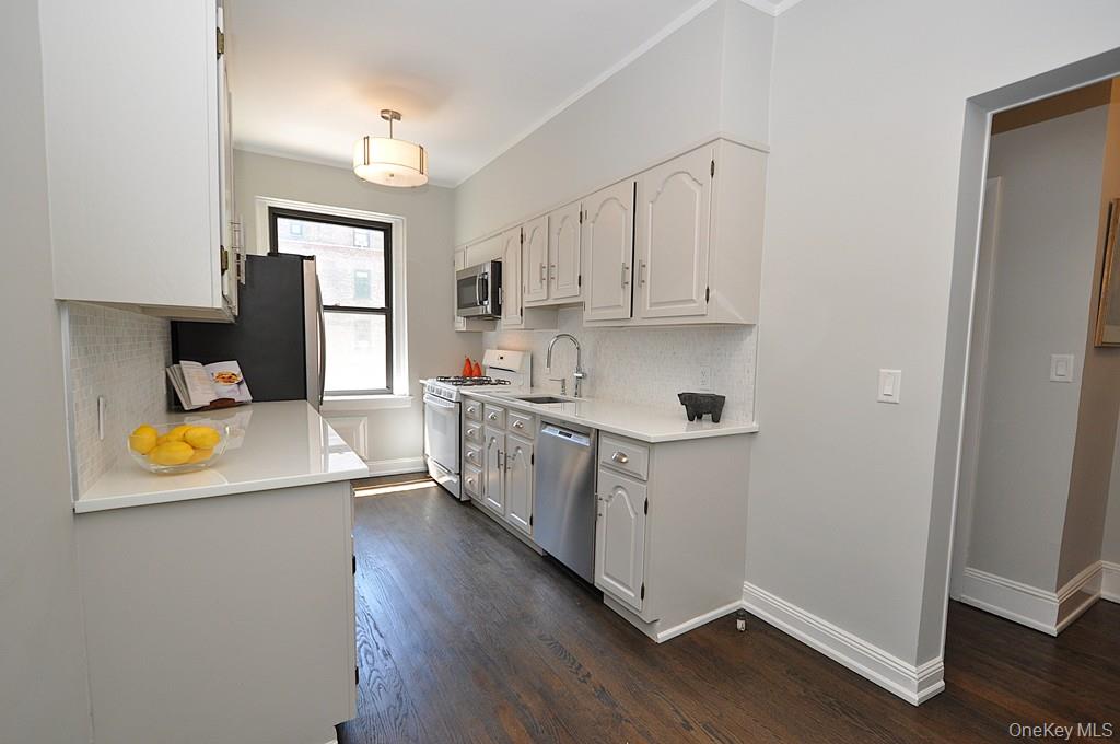 143 Garth Road 4p Property Photo 14
