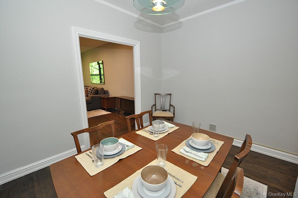 143 Garth Road 4p Property Photo 20