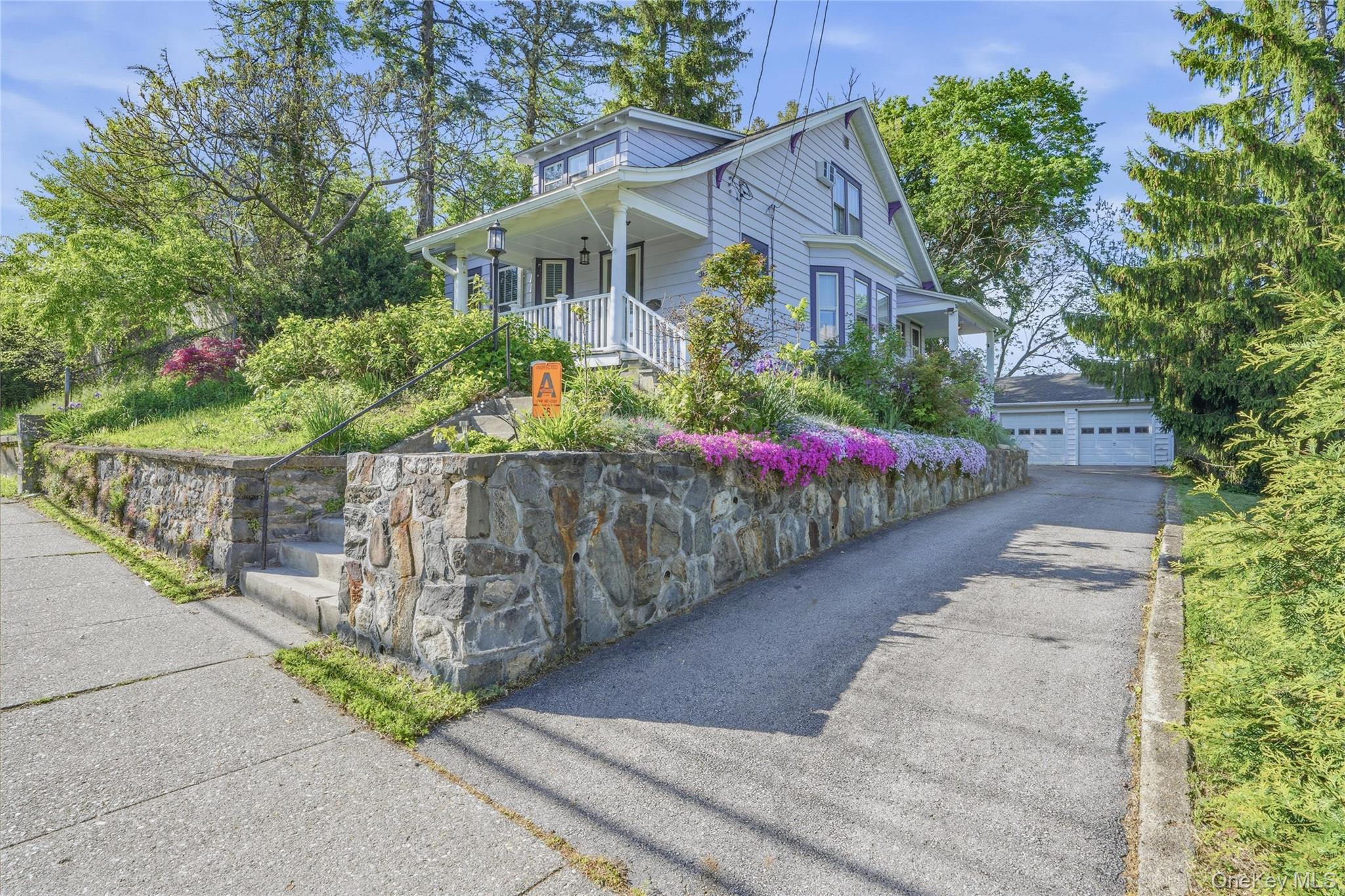 36 Forbus Street Property Photo 2