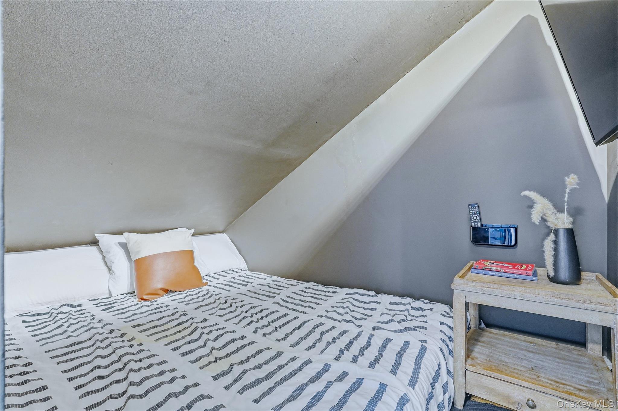 36 Forbus Street Property Photo 29