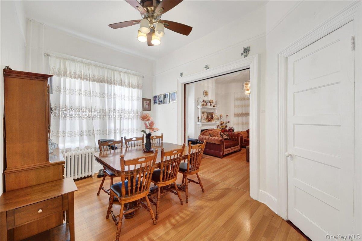 4521 Carpenter Avenue Property Photo 8