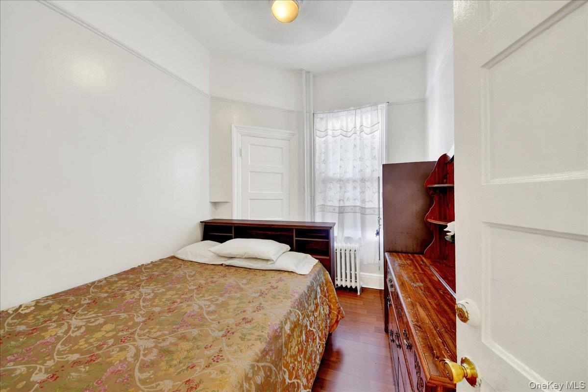 4521 Carpenter Avenue Property Photo 9