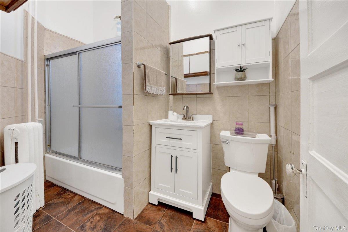 4521 Carpenter Avenue Property Photo 10