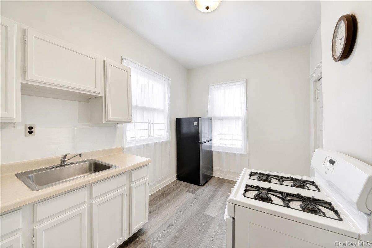 4521 Carpenter Avenue Property Photo 29