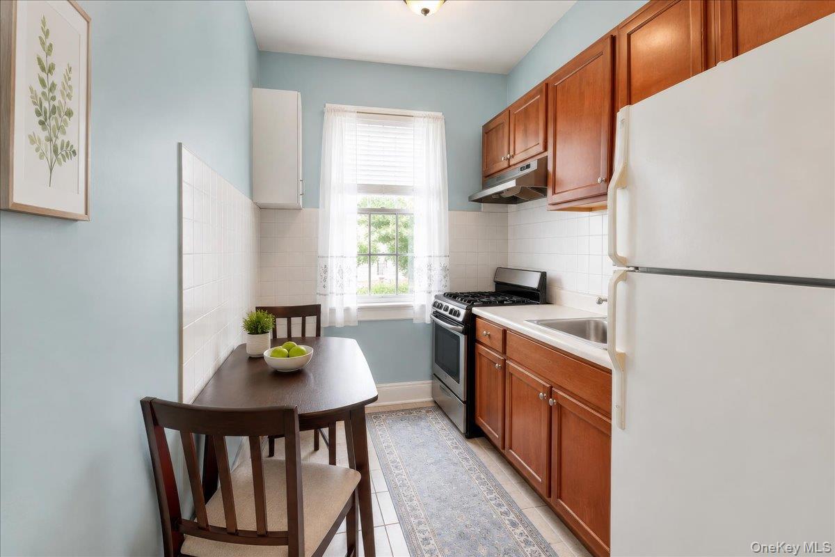 4521 Carpenter Avenue Property Photo 31