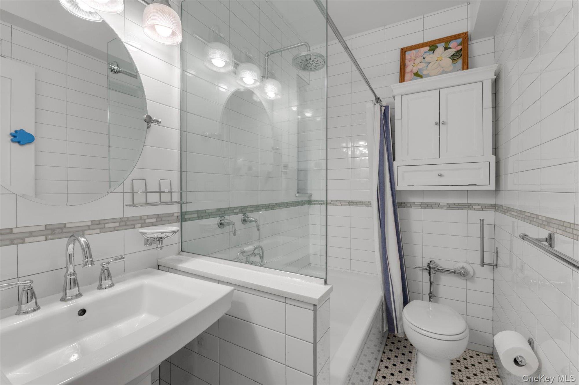 76-35 113 Street 3m Property Photo 17