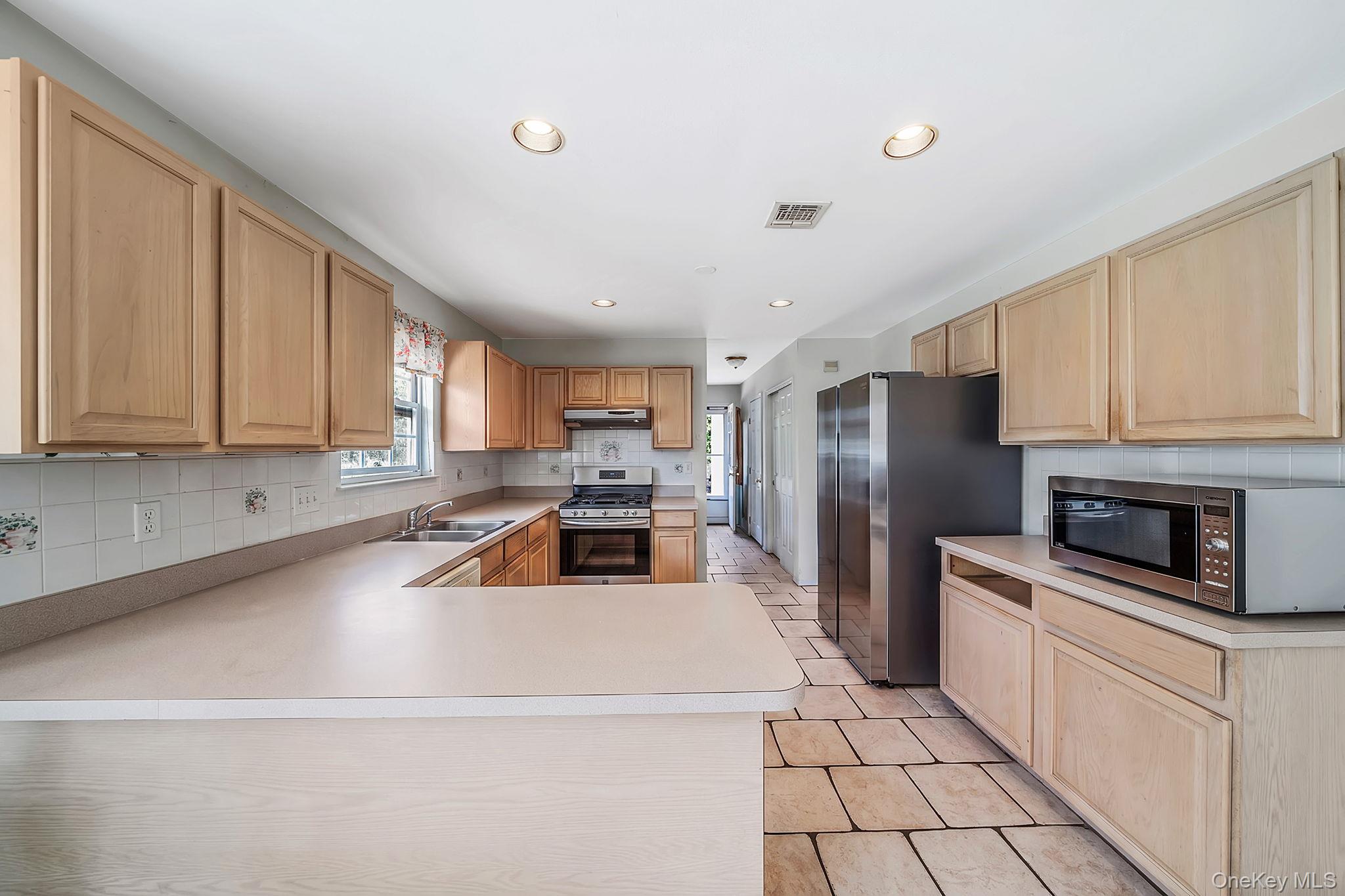 4 Clark Street Property Photo 9
