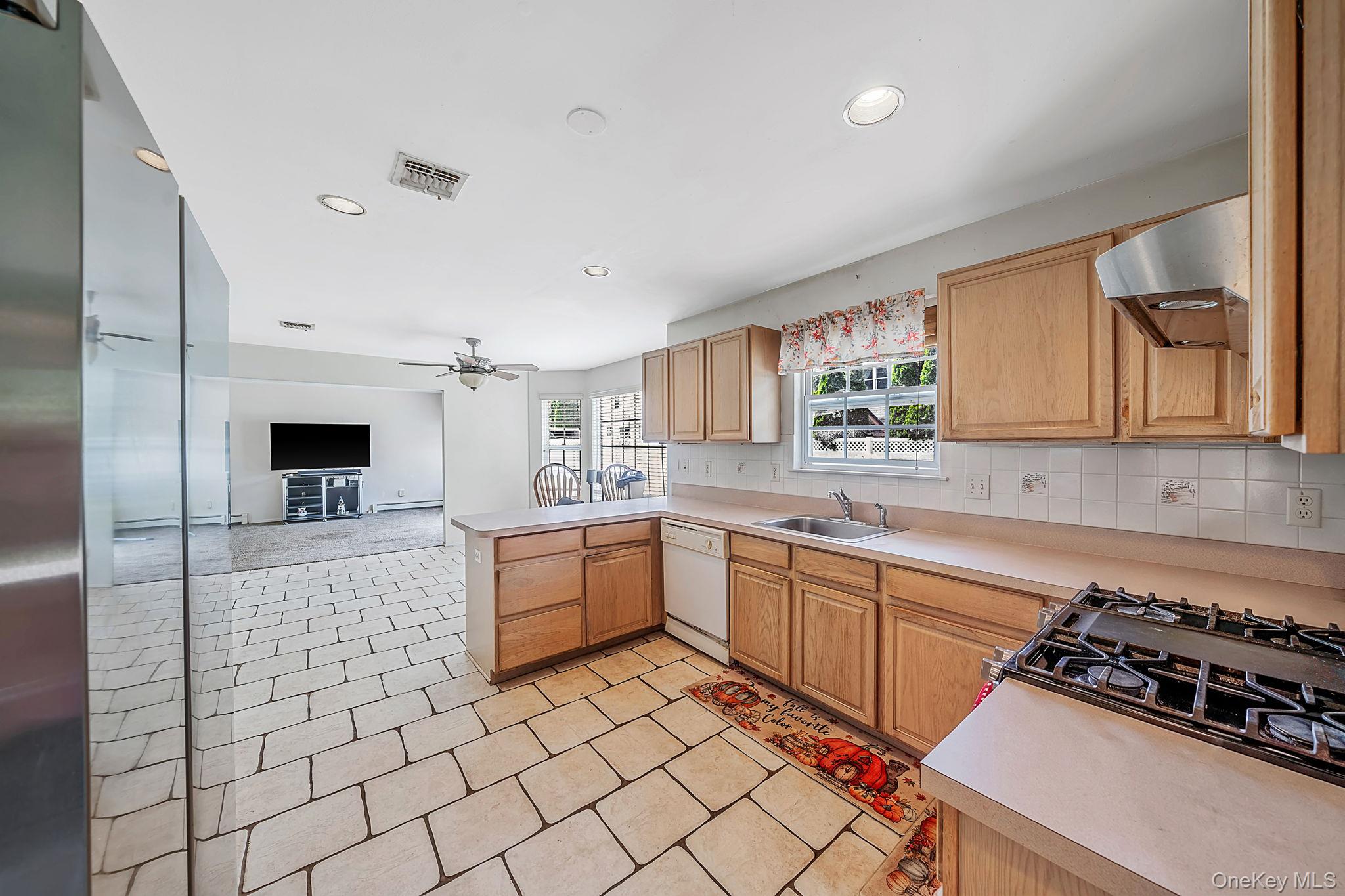 4 Clark Street Property Photo 10