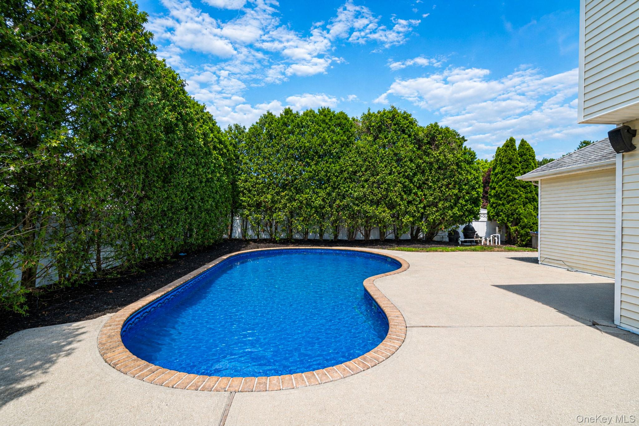 4 Clark Street Property Photo 32