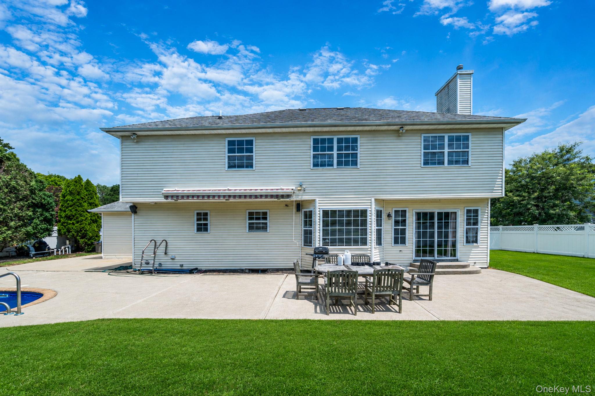 4 Clark Street Property Photo 36