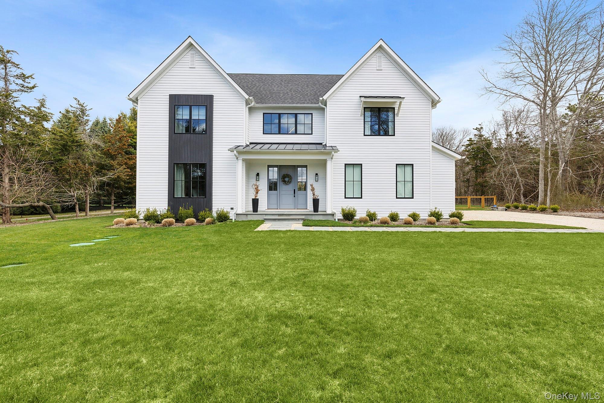 8 Sweetgrass Road Property Photo 1