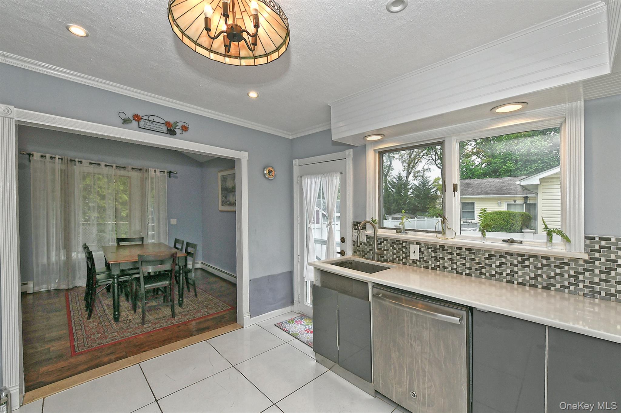 12 Sims Street Property Photo 6