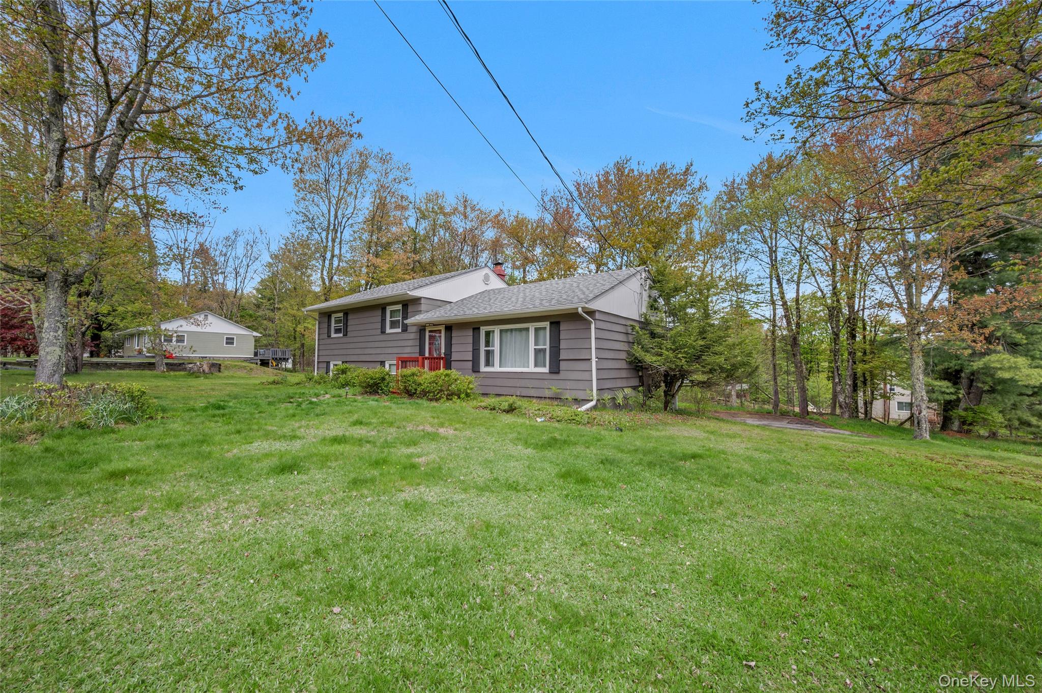 2 Sunset Drive Property Photo 6