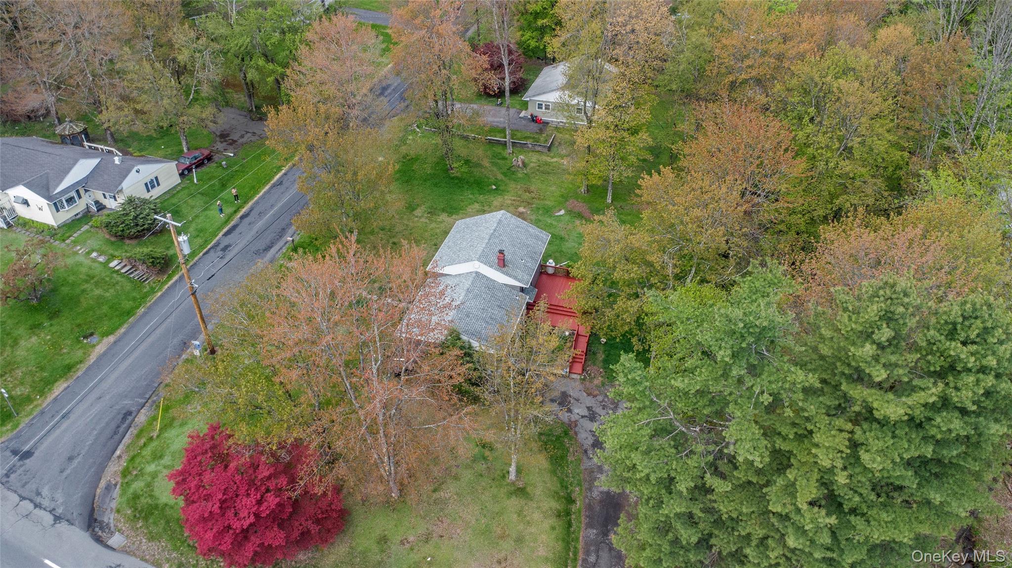 2 Sunset Drive Property Photo 45
