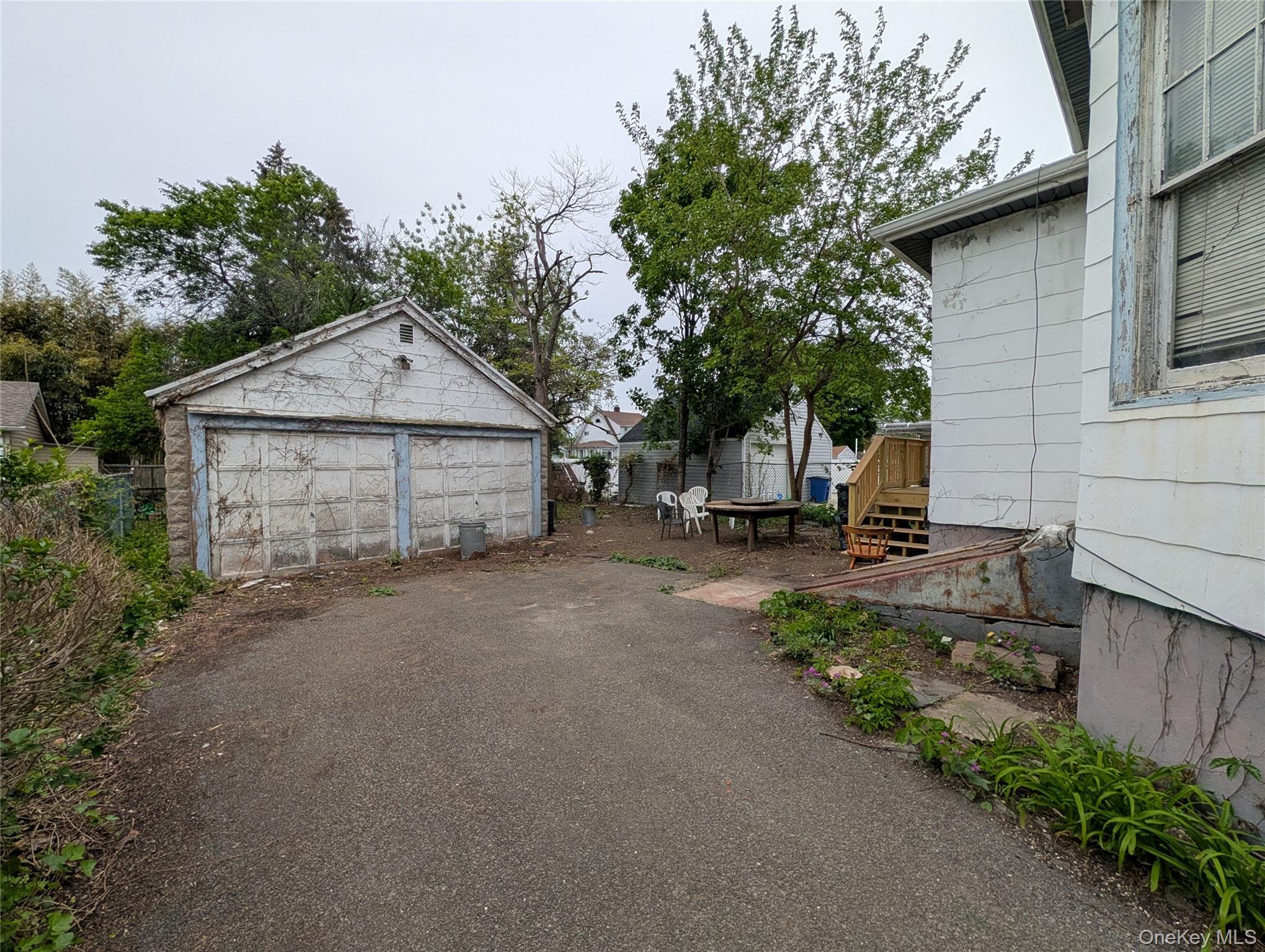 93-42 212th Street Property Photo 3