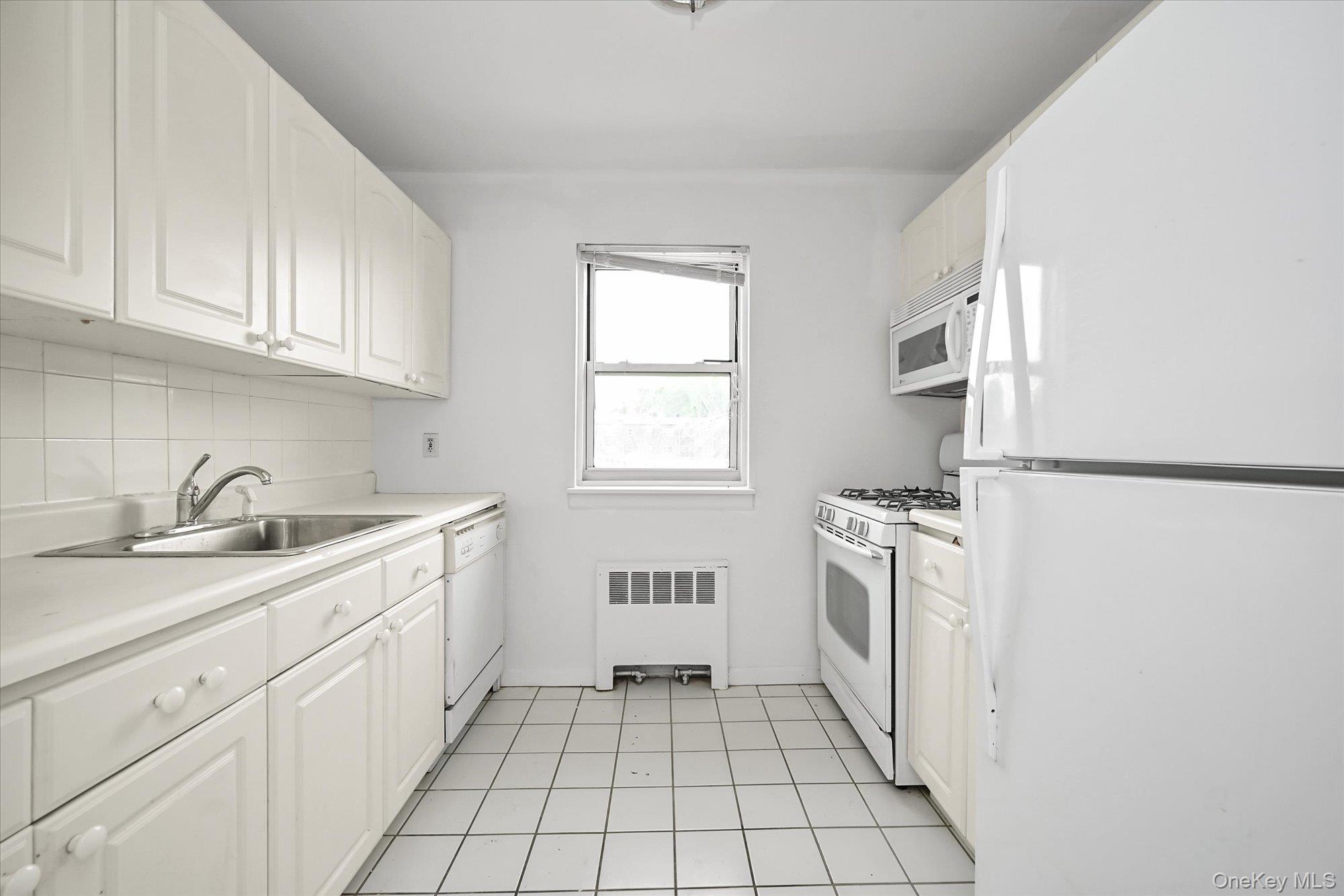 67-44 152nd Street 283b Property Photo 7