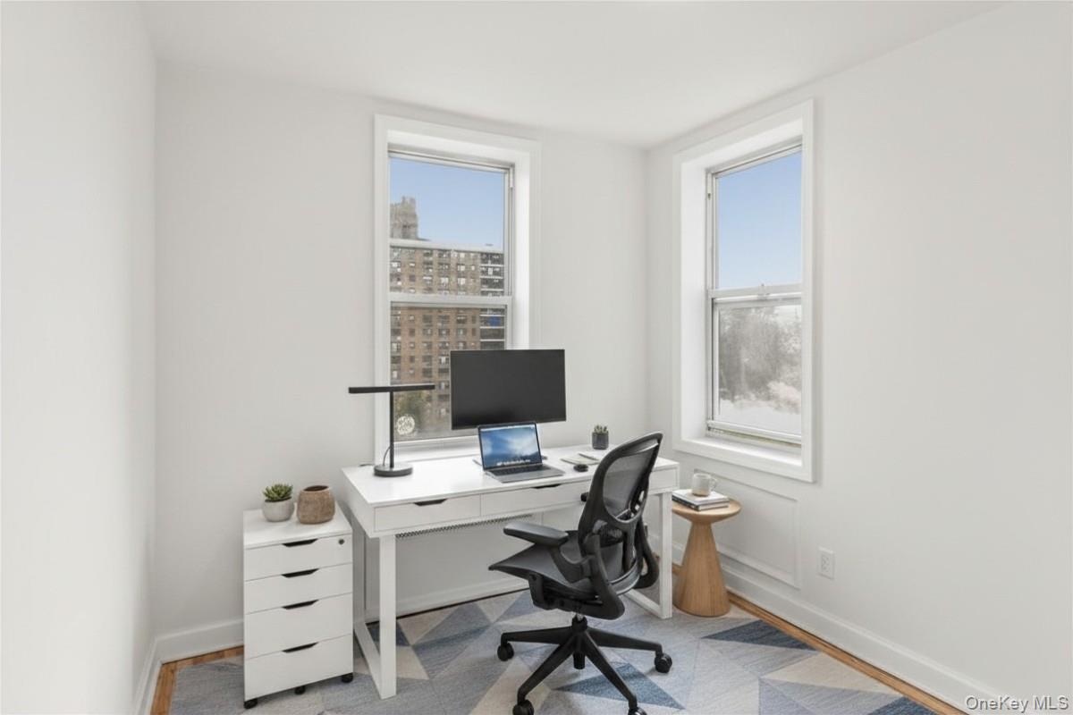 66-15 Thornton Place 5r Property Photo 17