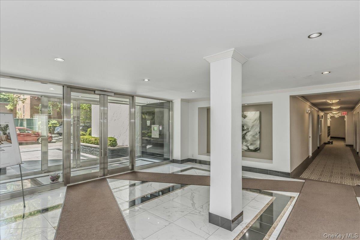 66-15 Thornton Place 5r Property Photo 20