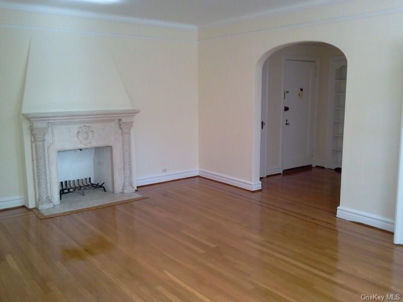 14 N Chatsworth Avenue 2b Property Photo 5