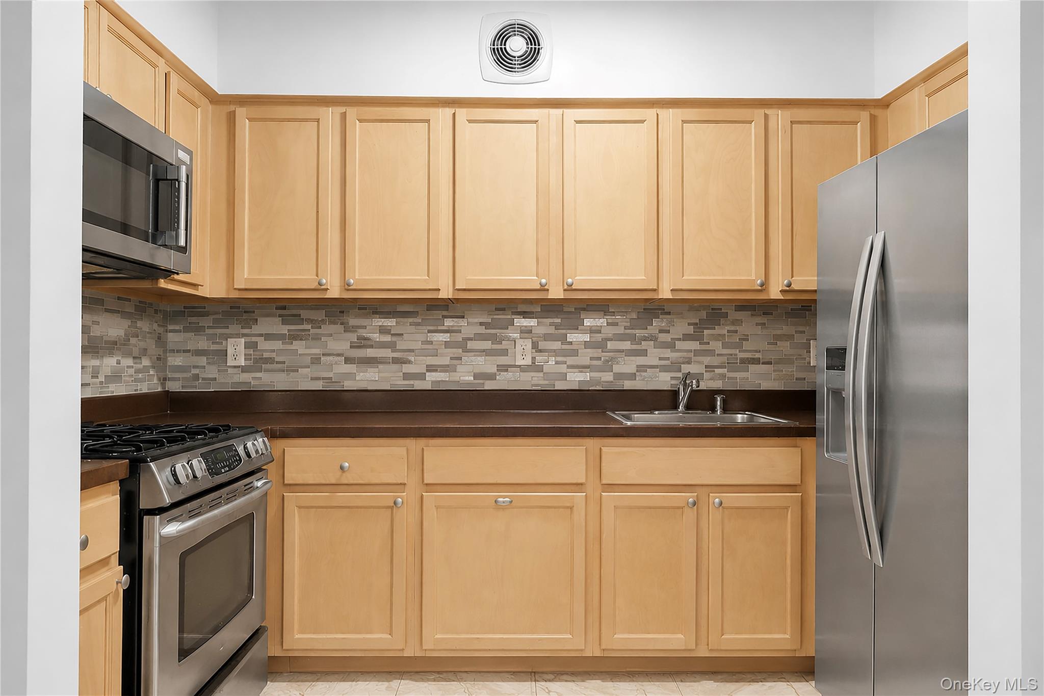 115 W 117th Street Property Photo 19