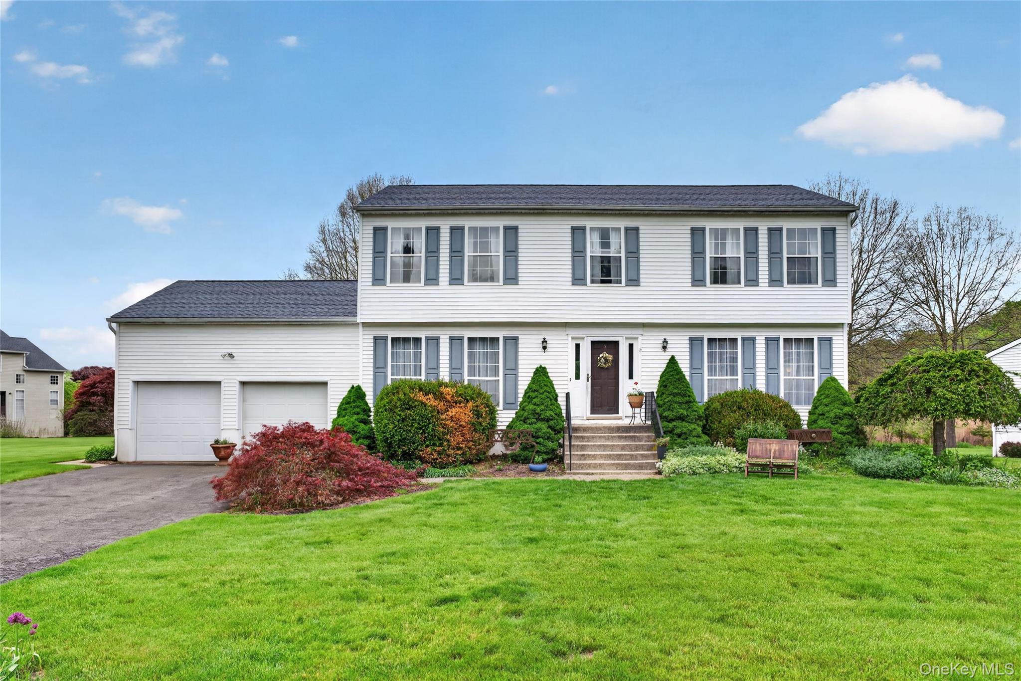 5 Waterford Circle Property Photo 1