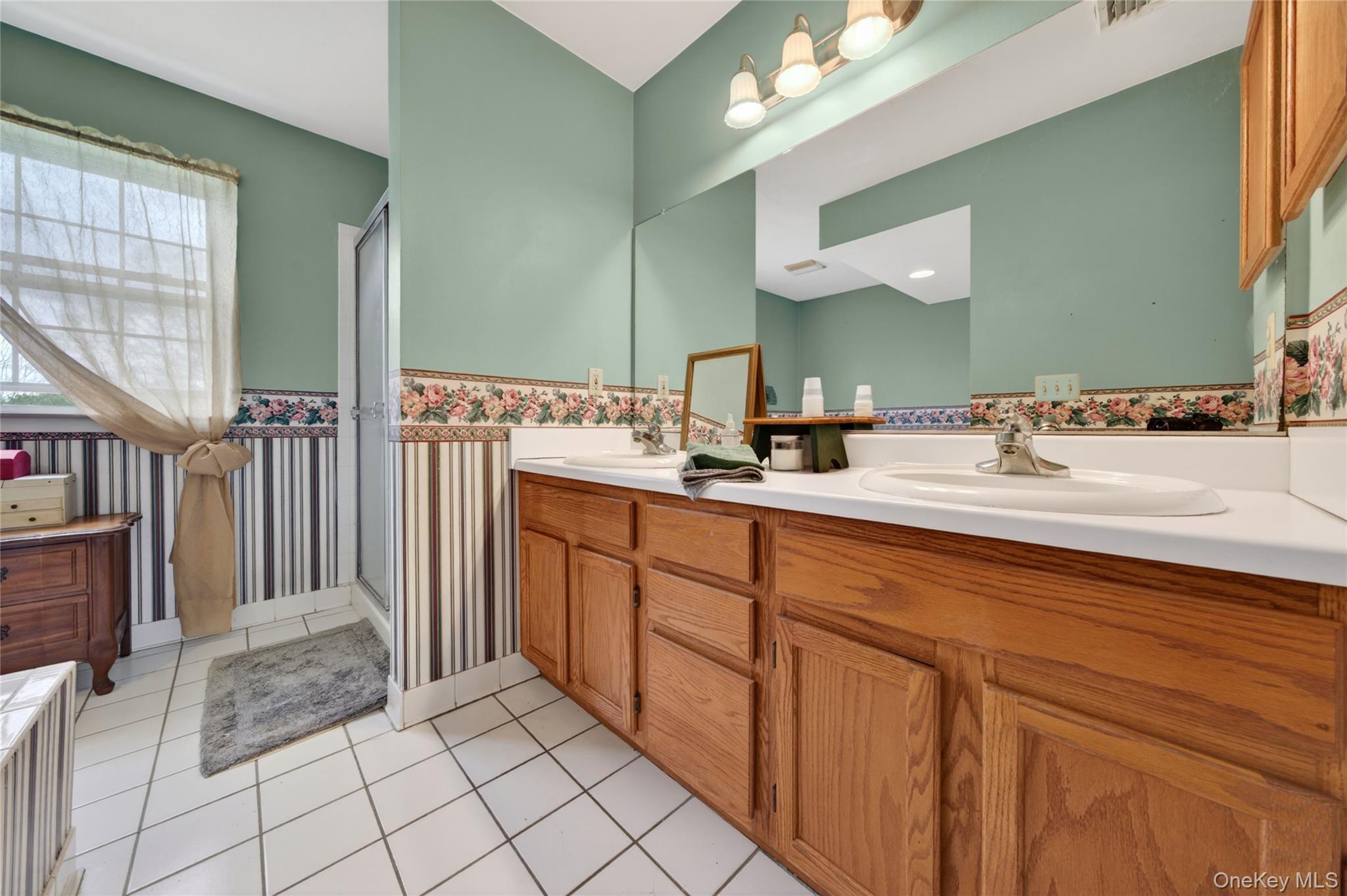 5 Waterford Circle Property Photo 23