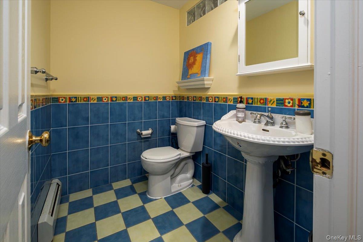 11 Baker Lane Property Photo 37