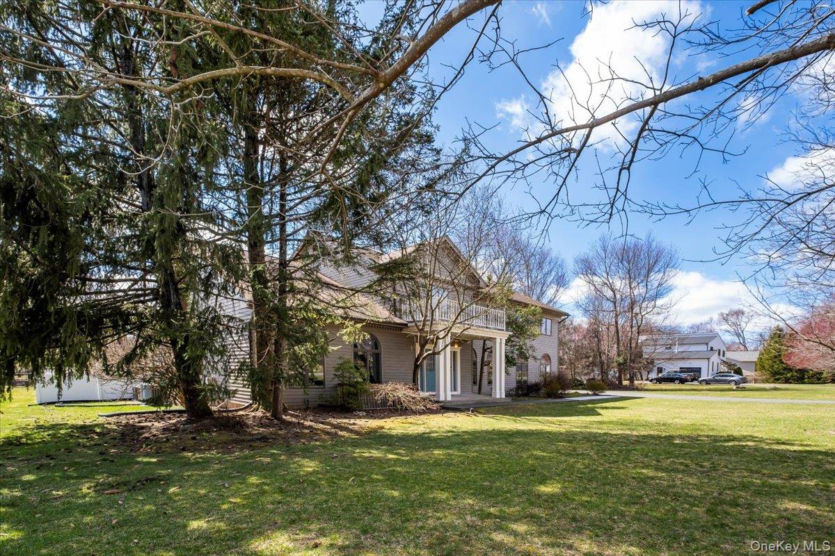 11 Baker Lane Property Photo 44