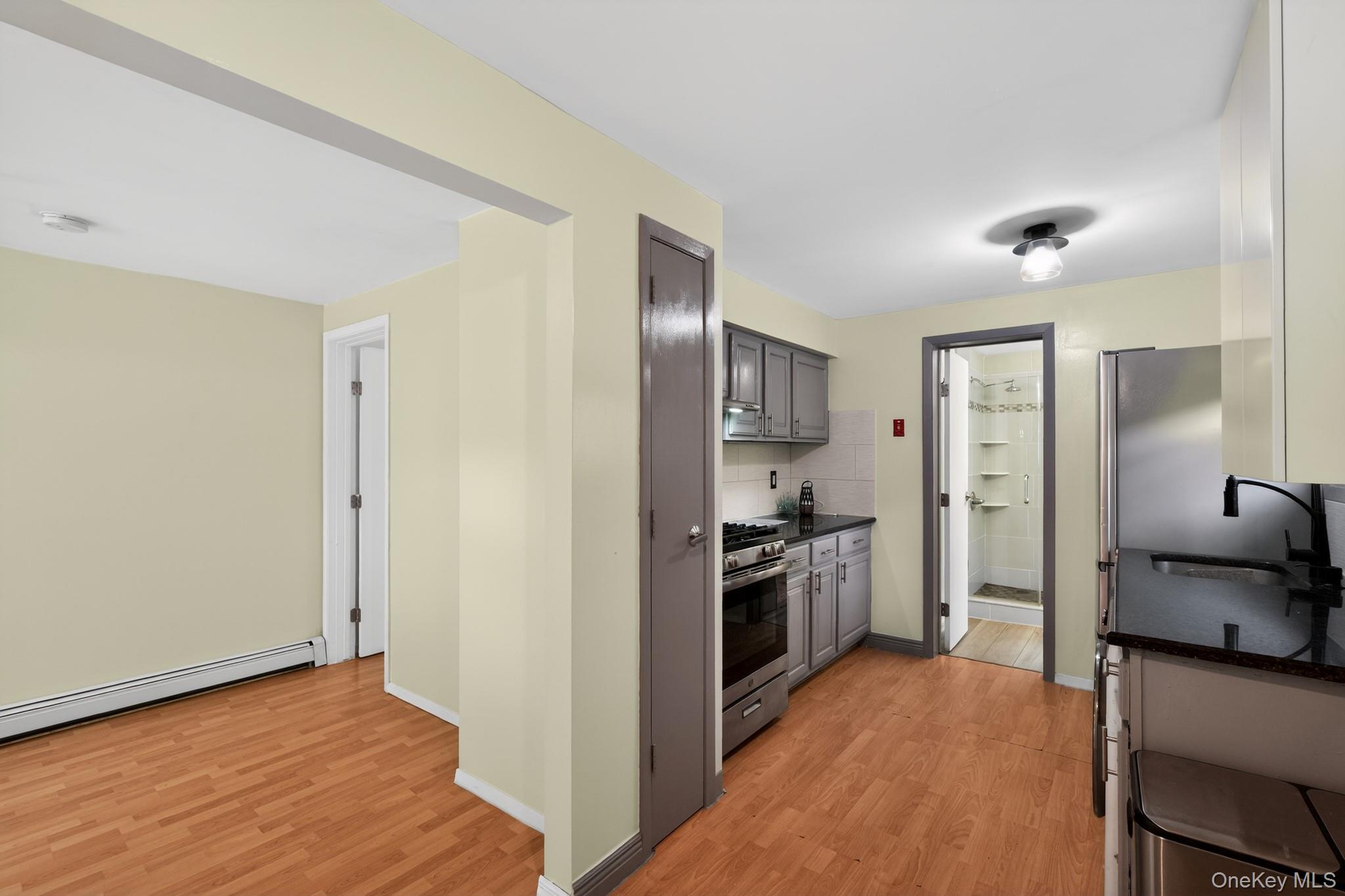 2084 Washington Street Property Photo 16