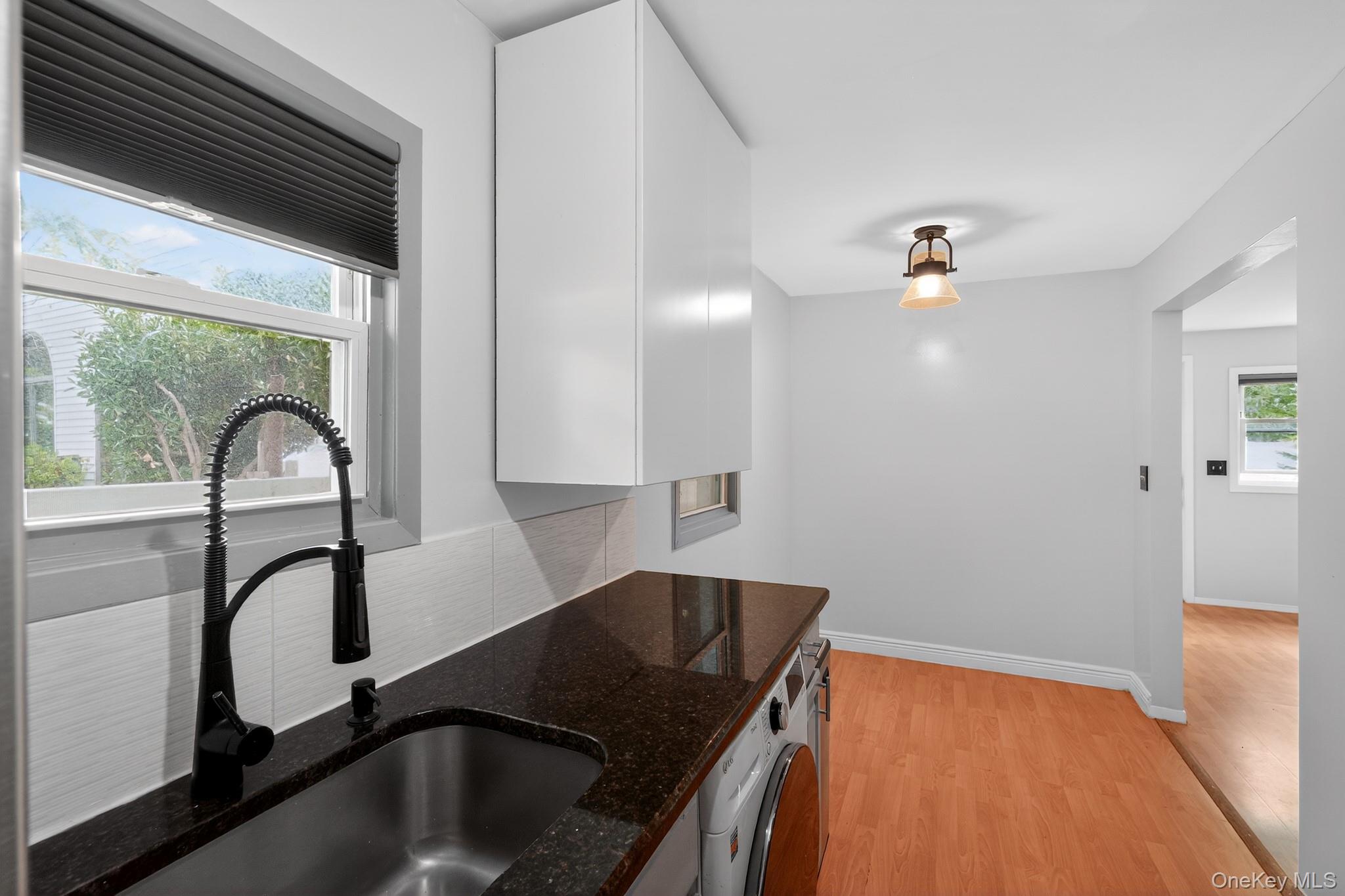 2084 Washington Street Property Photo 18