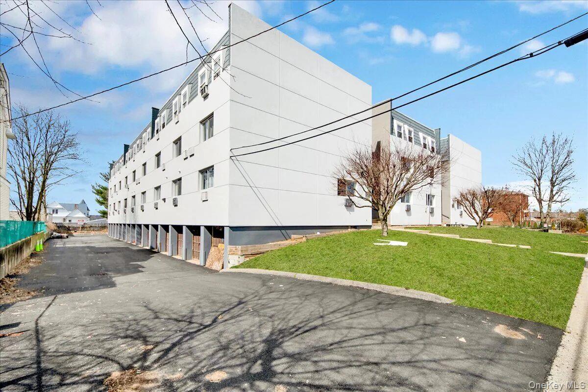 191 Park Avenue Property Photo 4