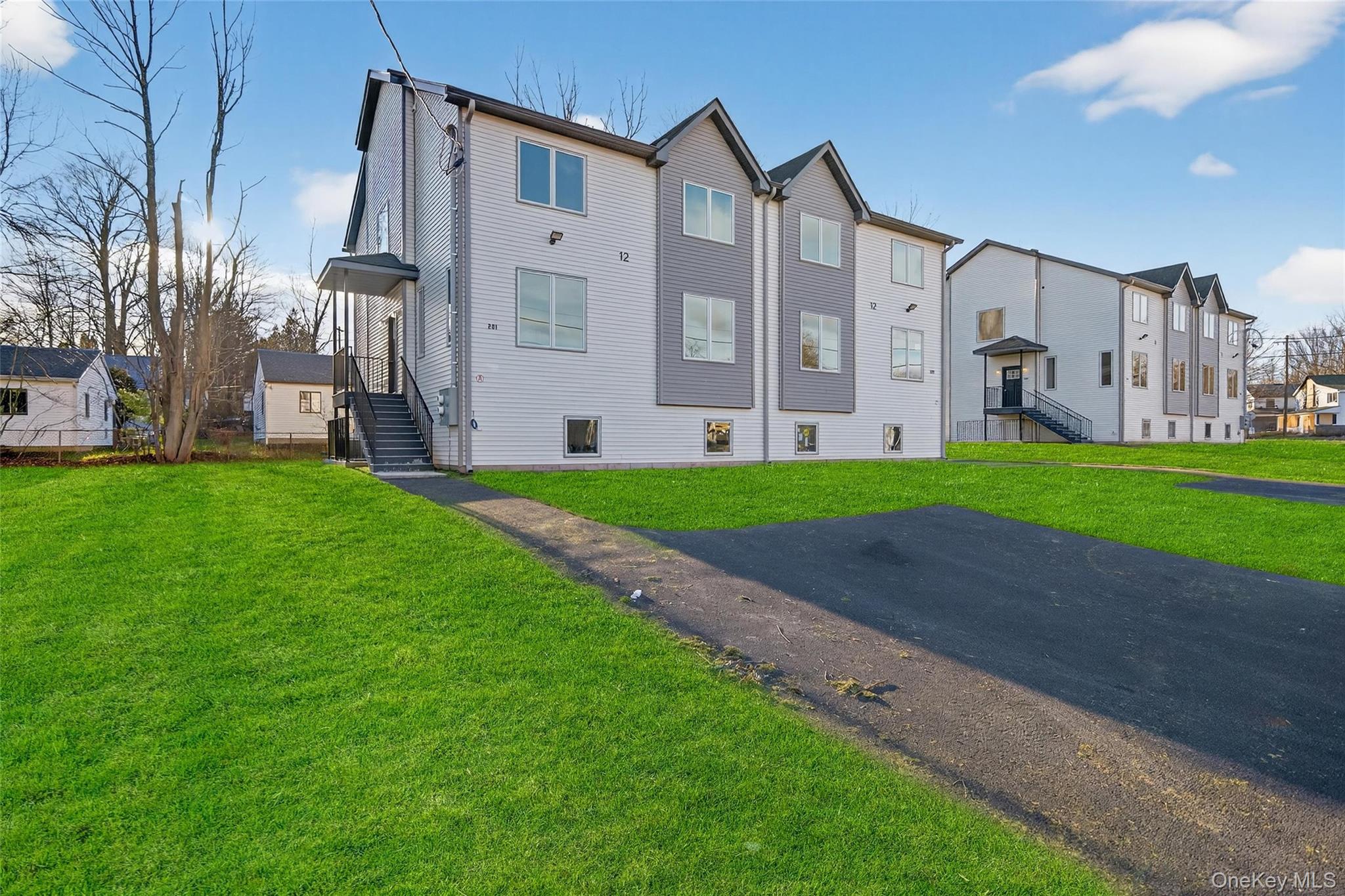 12 E Dillon Road Property Photo 6