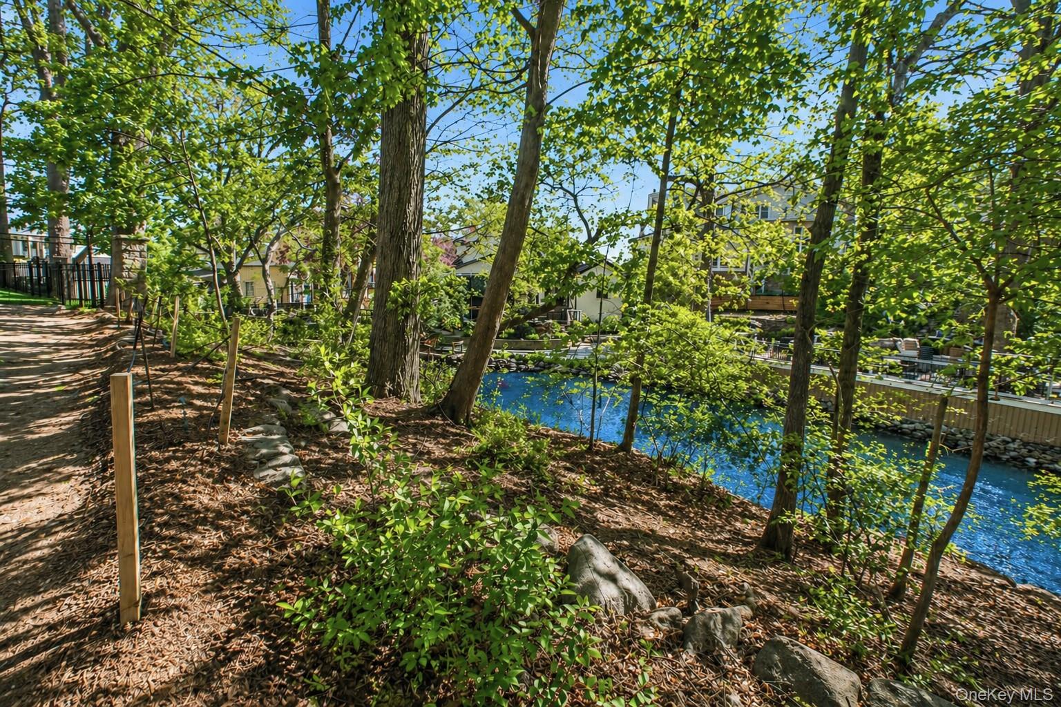 20 Delphine Terrace Property Photo 8