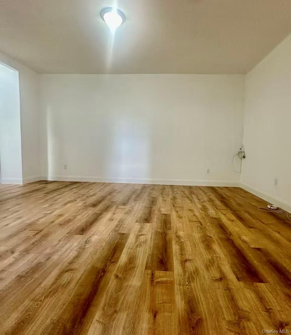 61-09 39th Avenue Property Photo 11