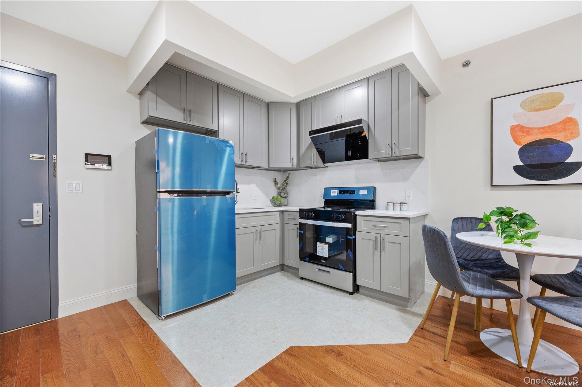 141-15 Cherry Avenue 5e Property Photo 24