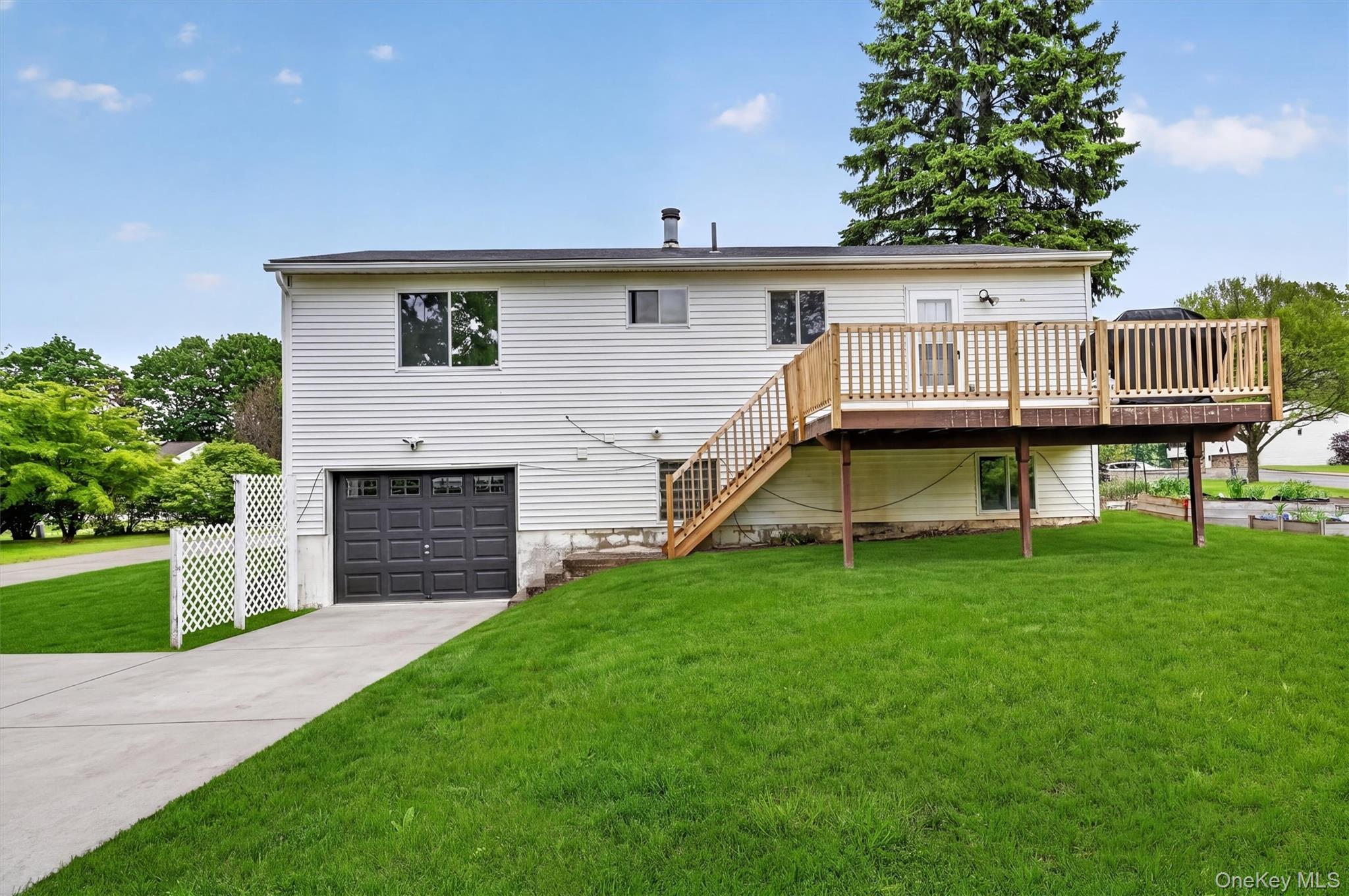 119 Blanche Avenue Property Photo 4