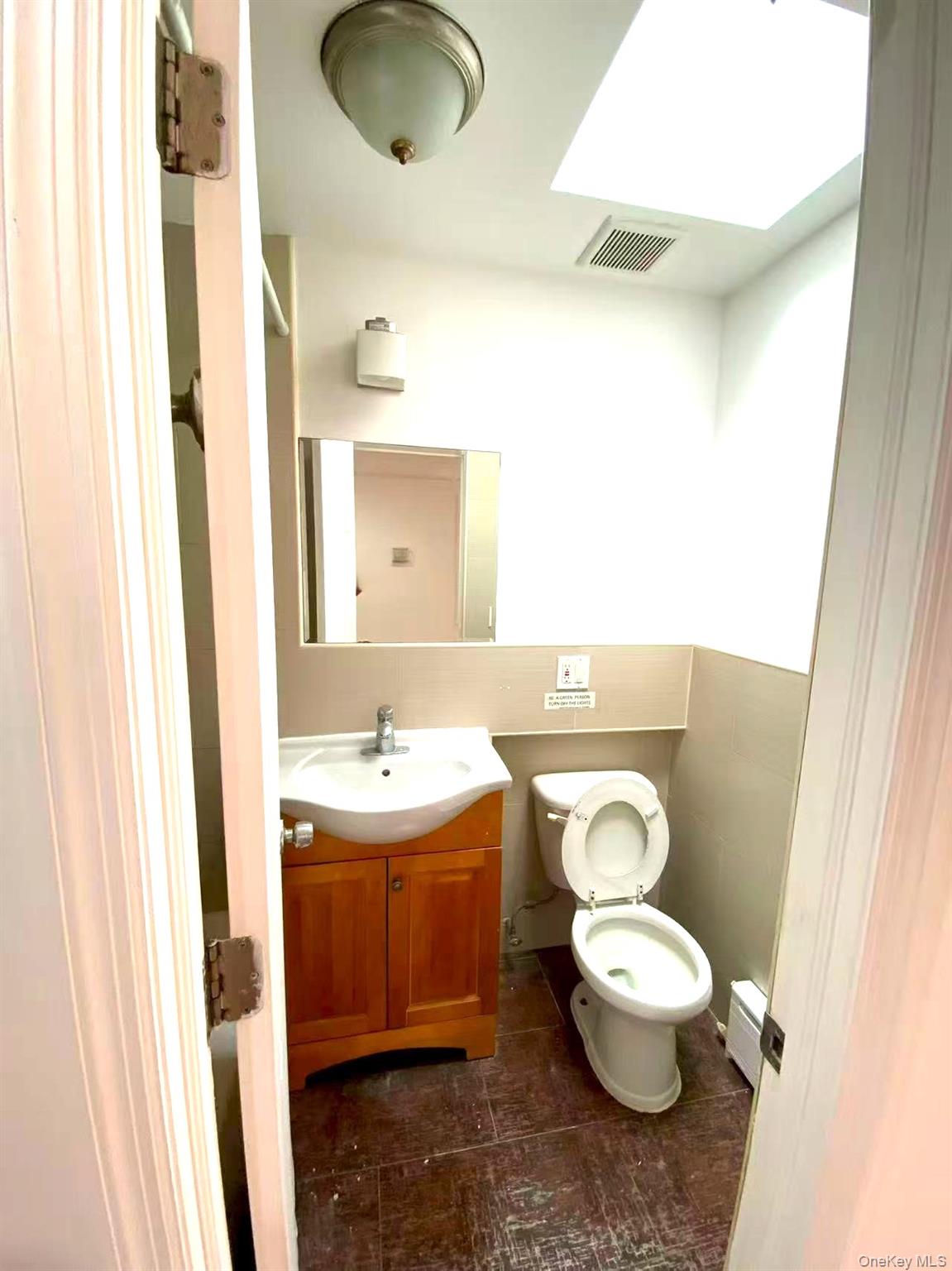39-51 64th Street Property Photo 19