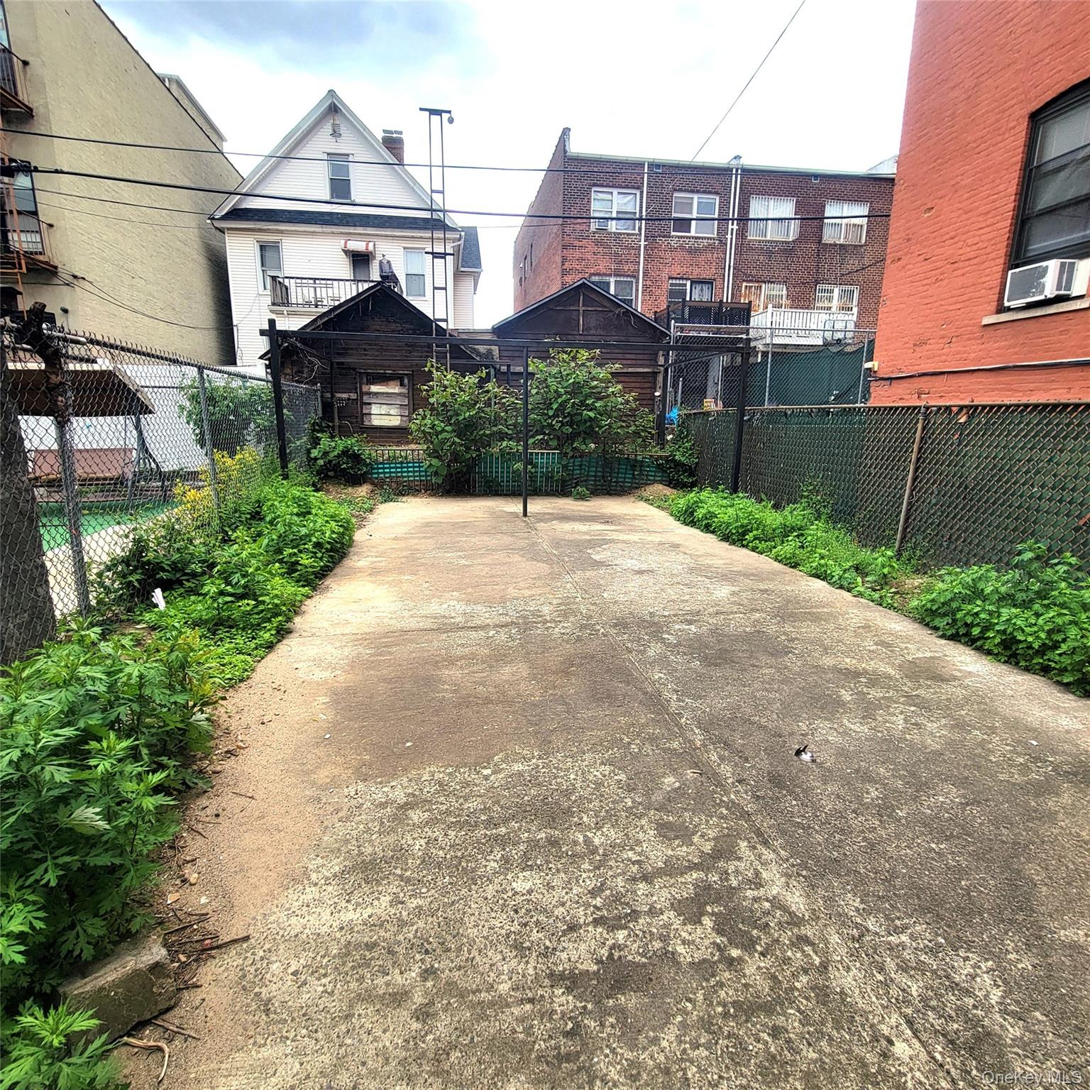 39-51 64th Street Property Photo 21