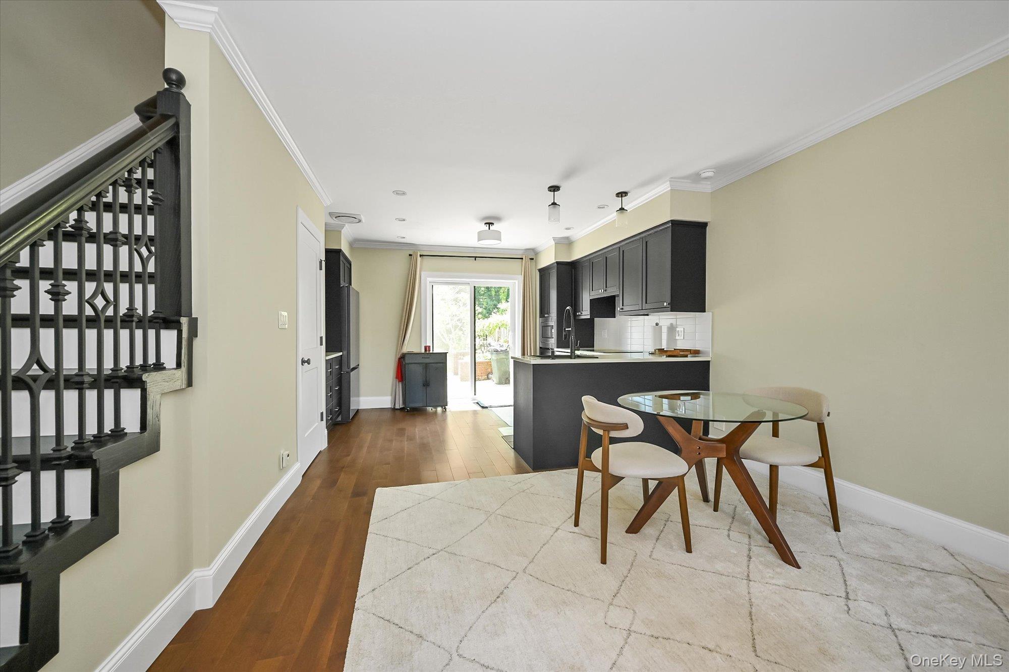 15822 Powells Cove Boulevard Property Photo 4