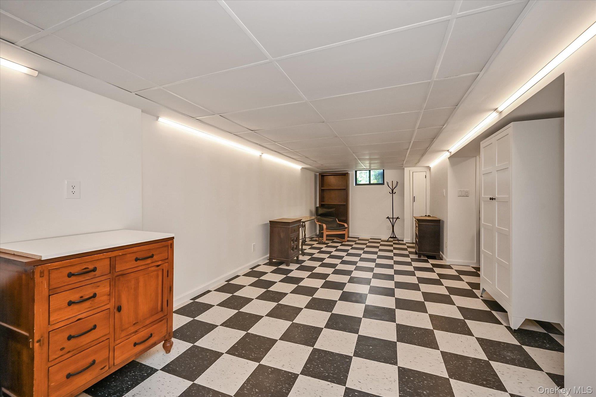 15822 Powells Cove Boulevard Property Photo 12