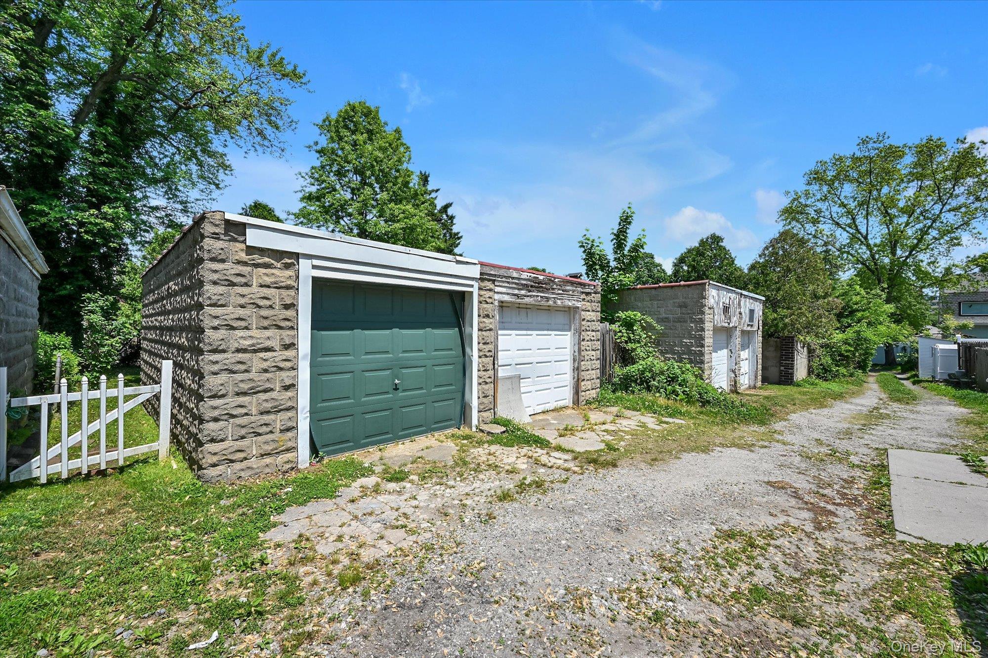 15822 Powells Cove Boulevard Property Photo 18