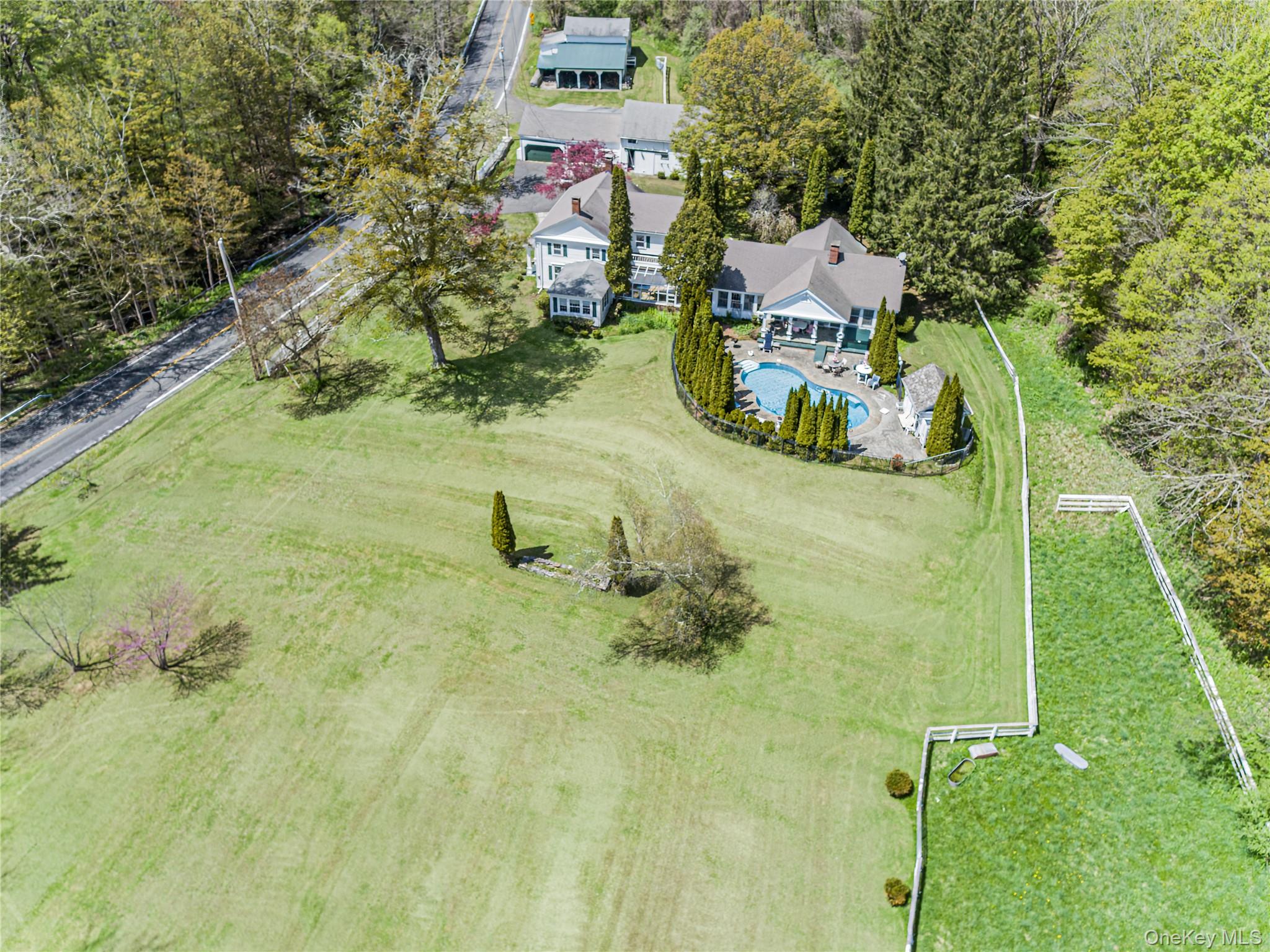 4569-4577 Rt-199 Property Photo 5