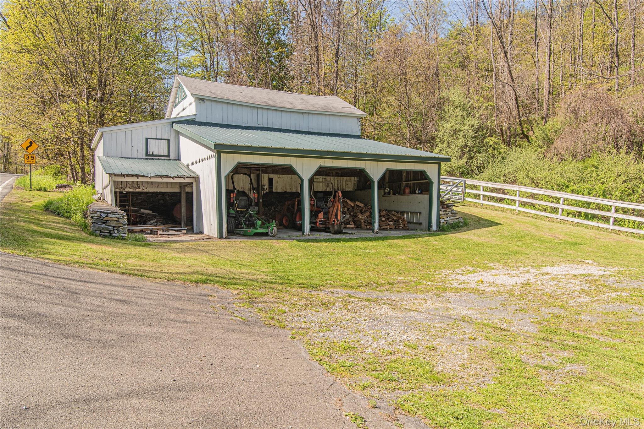 4569-4577 Rt-199 Property Photo 17
