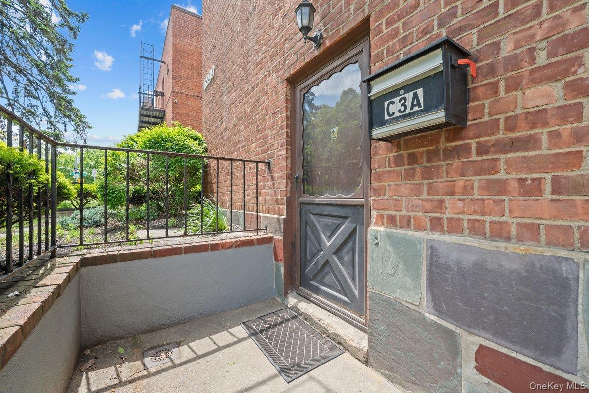 6299 Broadway C3a Property Photo 3