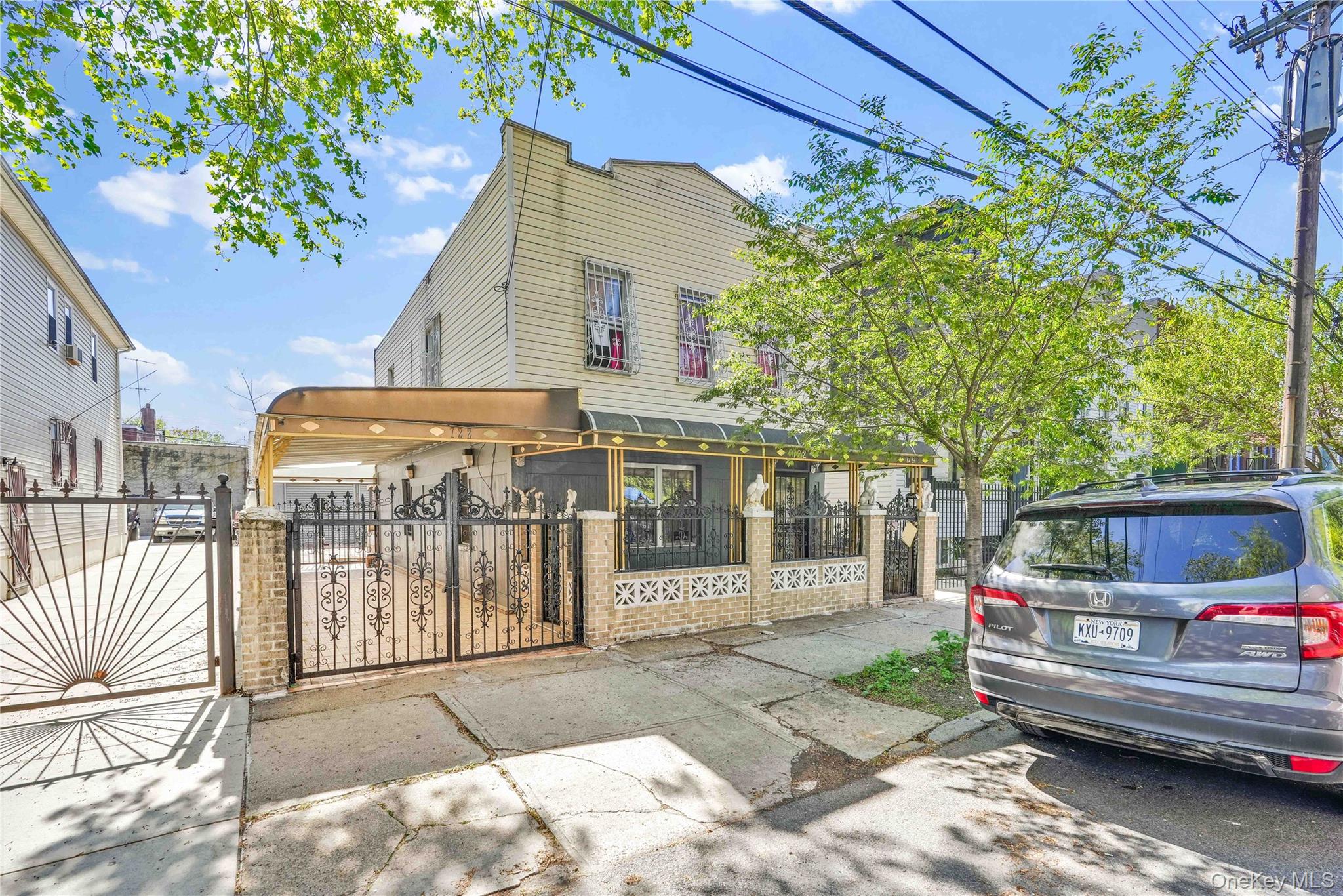 722 Elton Street Property Photo 2